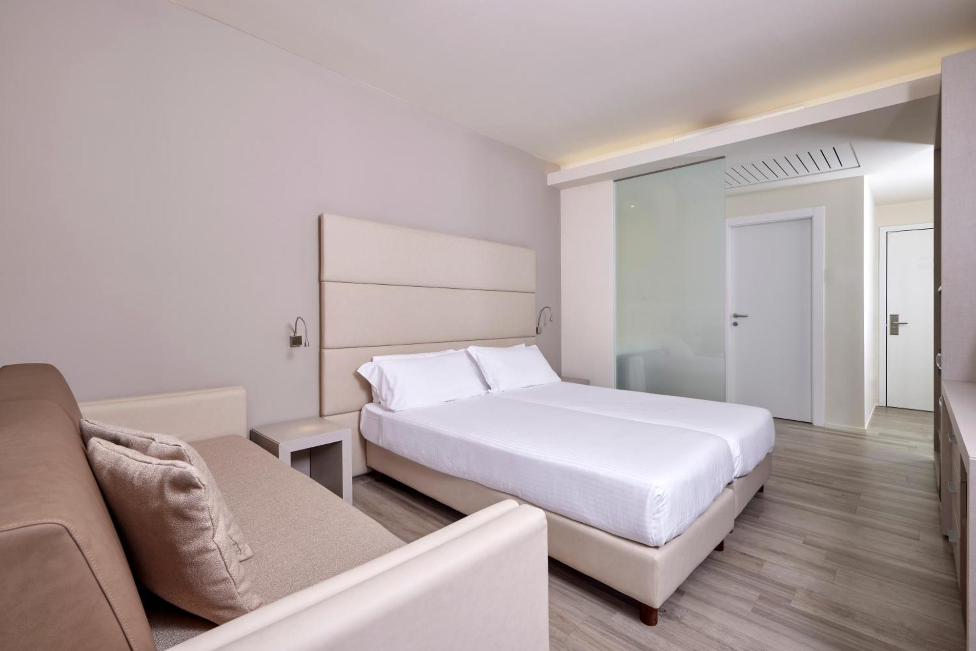 Hotel Royal Village Limone sul Garda Cameră foto