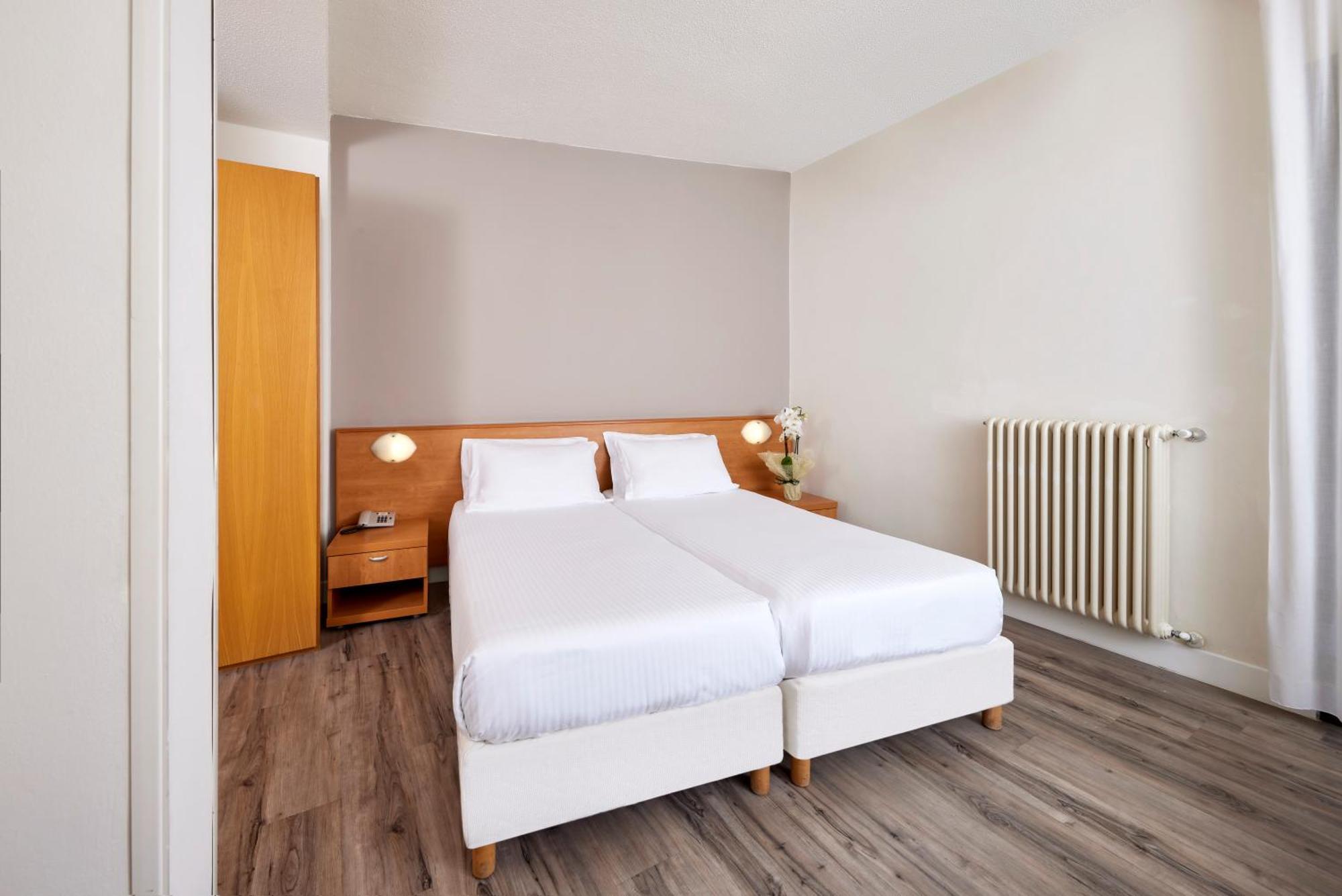 Hotel Royal Village Limone sul Garda Cameră foto
